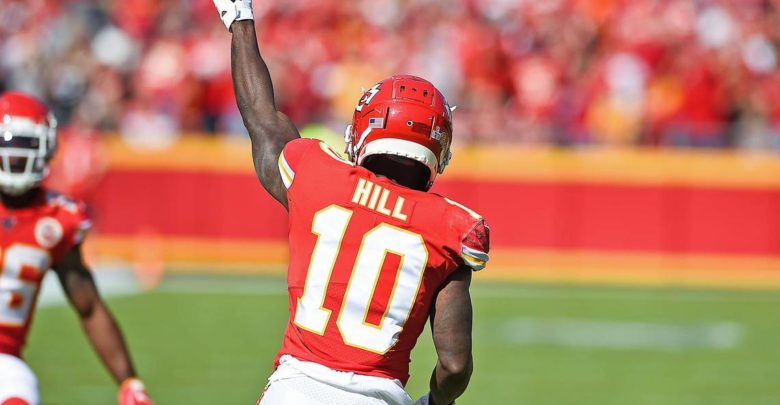 Tyreek Hill Entrance Sparks Outrage Before Chiefs vs Titans