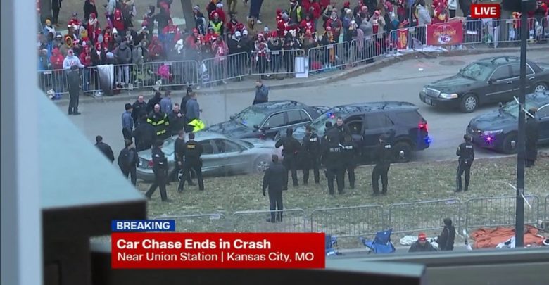 Police Chase Breaks Out During Chiefs Super Bowl Parade