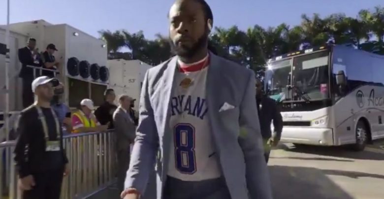 49ers Star Wears Special Kobe Bryant Shirt Before Super Bowl
