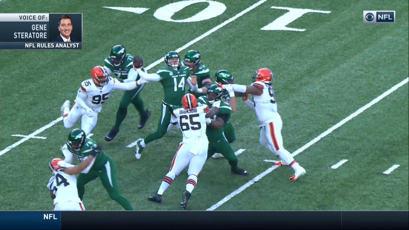 Are Refs Blatantly Helping Jets Cheat Against Browns? (Video) 1