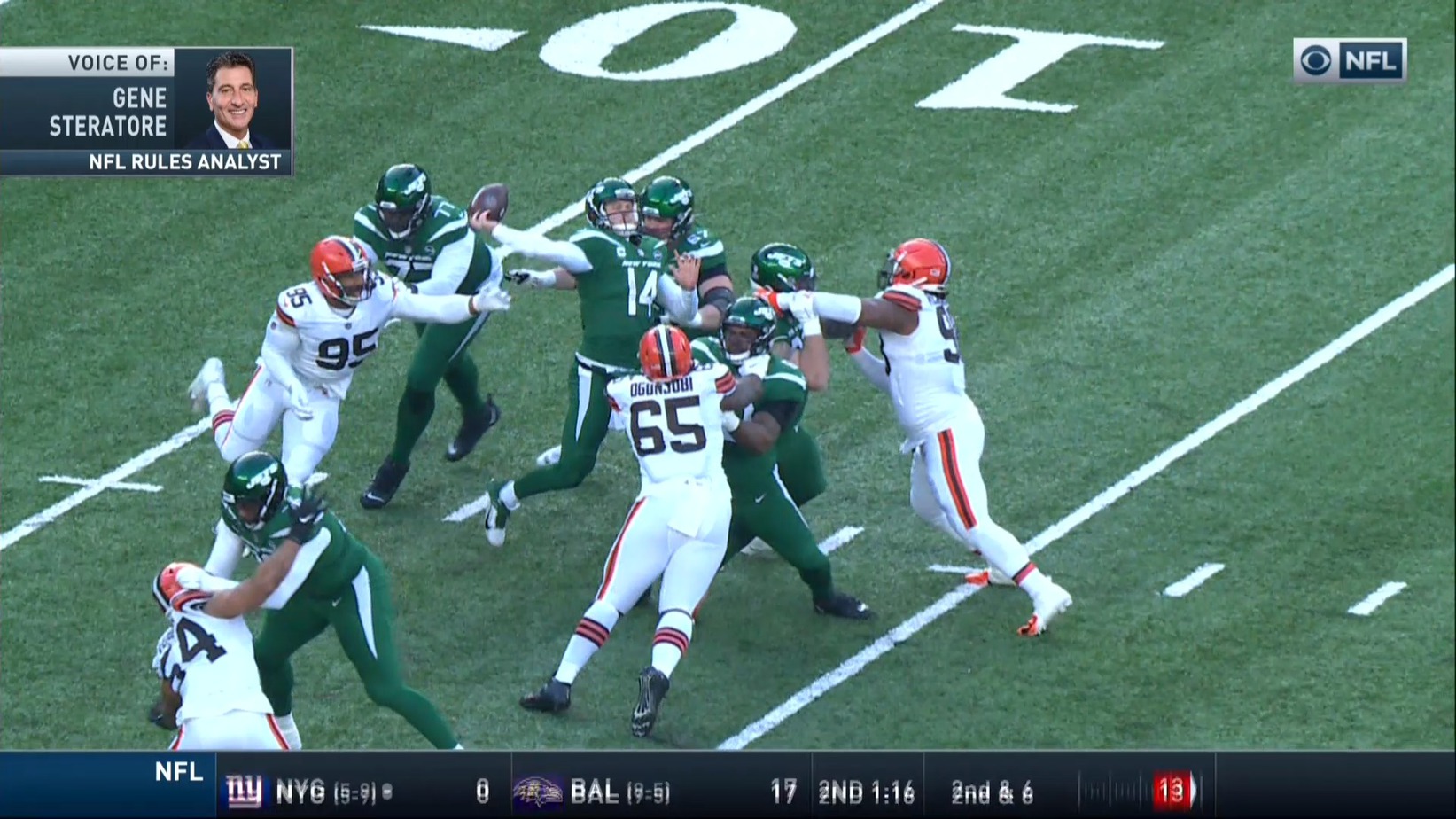 Are Refs Blatantly Helping Jets Cheat Against Browns? (Video) 2