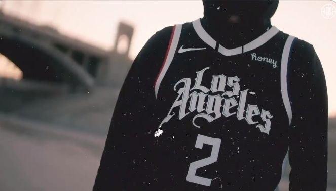 Kawhi Leonard’s Perfect Response To New Clippers Uniforms (Video) 2