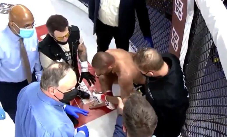 MMA Fighter’s Finger Falls Off During Fight, Gets Lost