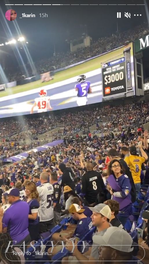 Ravens Star Brought Both His GFs To Chiefs Game? (Photos) 4