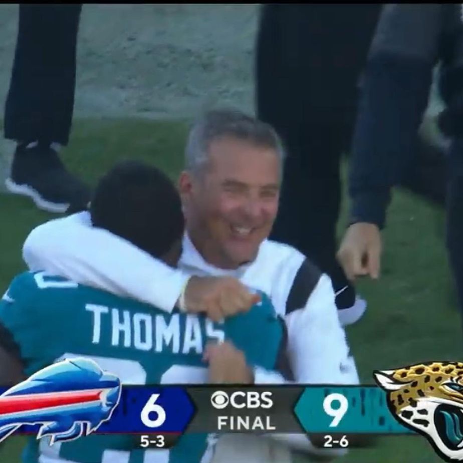 Incredible Urban Meyer Photo Goes Viral After Jaguars Beat Bills 1