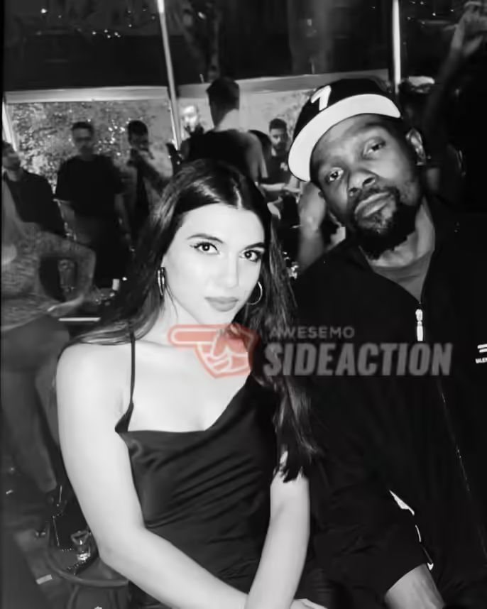 More Photos Of Nets’ Kevin Durant Clubbing Emerge 2