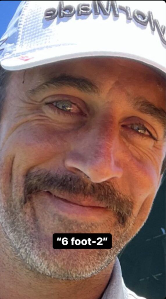Suspicious Photos Of Packers QB Aaron Rodgers Emerge 2