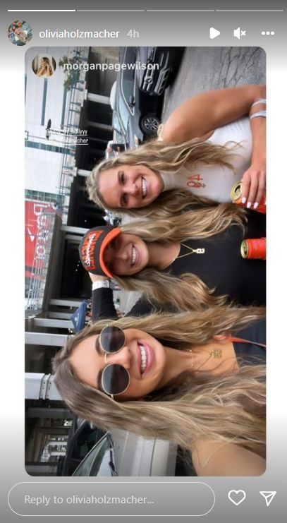 Joe Burrow's Girlfriend Olivia Holzmacher Goes Viral At Steelers Game 2