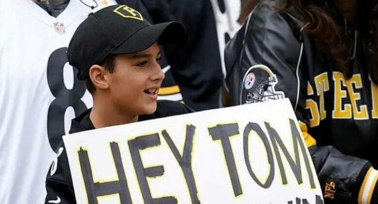 Little Steelers Fan’s Sign Mocks Tom Brady, Gisele Bundchen (Photos)