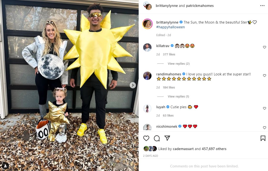 Brittany Mahomes Shows Off Her Halloween Costume (Photos) 1