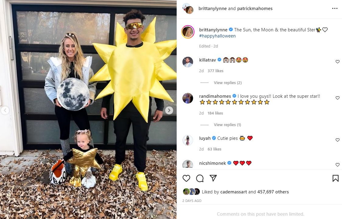 Brittany Mahomes Shows Off Her Halloween Costume (Photos) 2