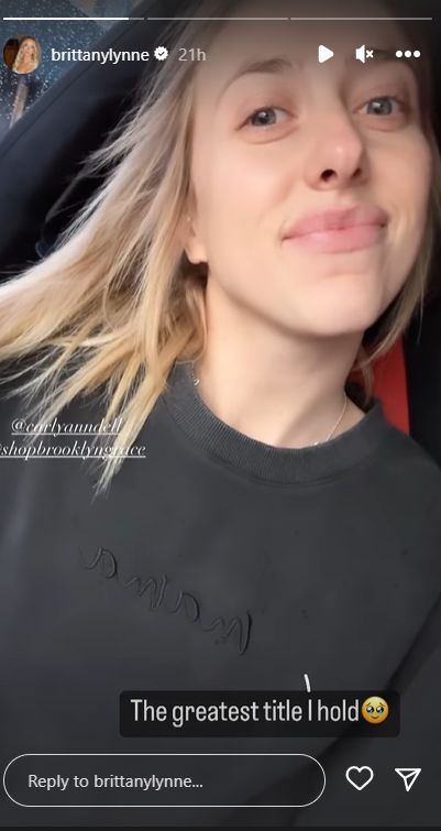 Brittany Mahomes’ 1-Word Message On Shirt Goes Viral (Photos) 1