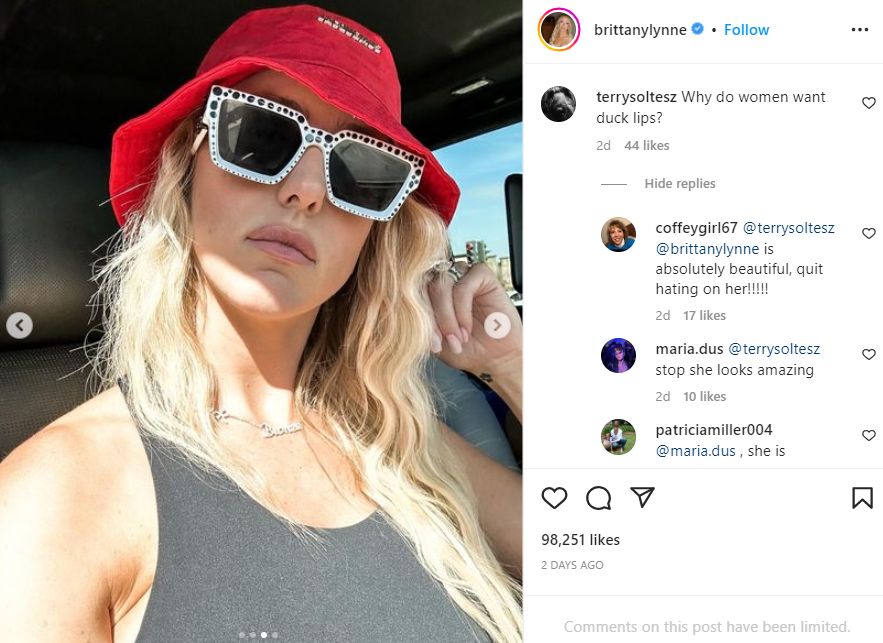 Brittany Mahomes’ New Look Criticized By NFL Fans (Photos) 2