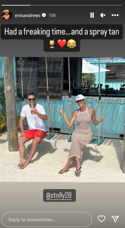 Erin Andrews' Tropical Vacation Photos Draw NFL Fan Reactions 1