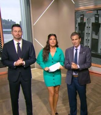 Molly Qerim on X: Quick wardrobe change for show #2 @FirstTake