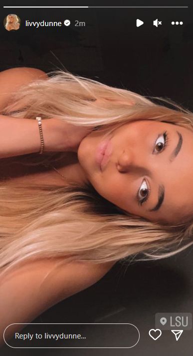 LSU Fans Debate If Olivia Dunne Is Shirtless In Latest Photo 1