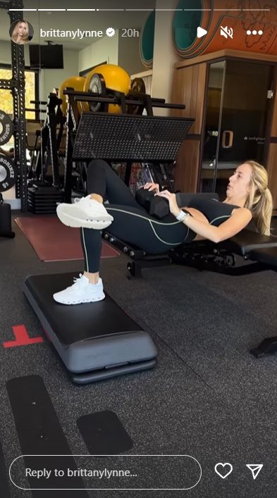 Brittany Mahomes’ New Workout Photos Cause A Stir 6