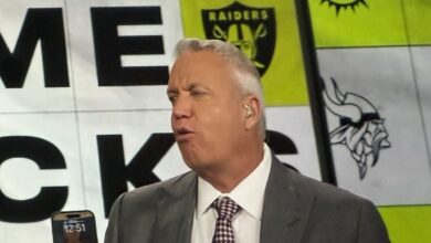 Rex Ryan Accidentally Exposes His Disturbing Cell Phone Wallpaper On ESPN
