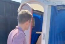 South Carolina Fans Get Intimate In Porta Potty During College Football Game