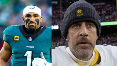 Jalen Hurts v Aaron Rodgers