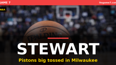 Isaiah Stewart Ejected After Fist-Pumping Confrontation With Bobby Portis 3