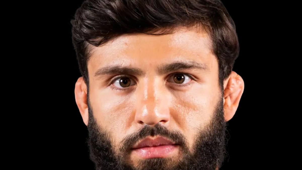 Arman Tsarukyan Threw the First Punch Over a T-Shirt. RAF 14 Goes Ahead Tonight Anyway.